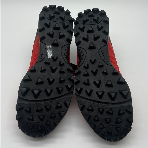 NEW Inov 8 Mudclaw 300 Trail Running Shoes Womens 8 - Picture 7 of 8